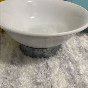 Elegant White Ceramic Bowl